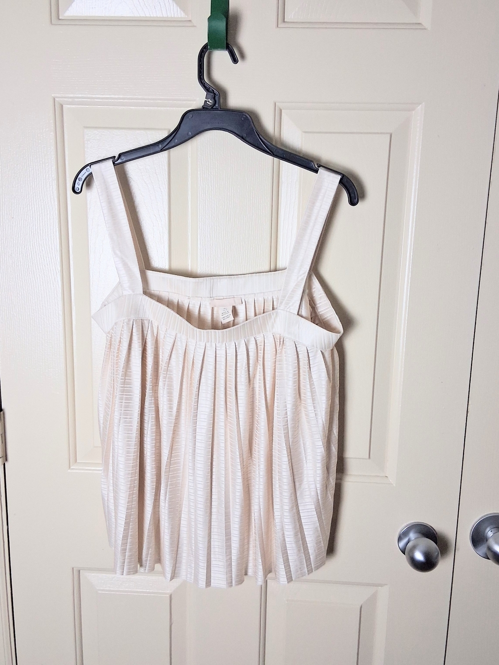 H&M Women Sleeveless Pleated Beige Crop Tank Camisole Top Size Large NWT